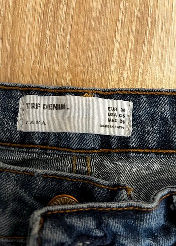 Zara Nakışlı Kadın Koyu Mavi Denim Mini Şort