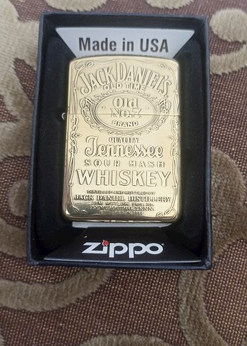 Altın Renkli Vintage Zippo Çakmak