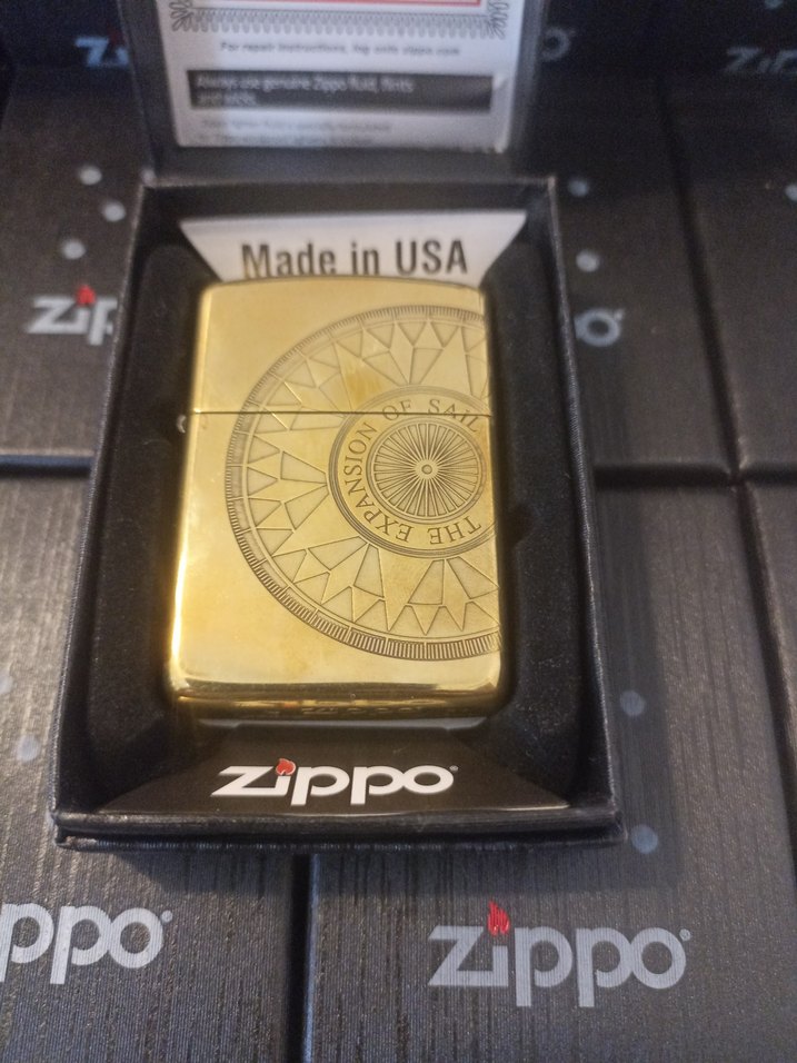 Vintage Altın Renkli Zippo Çakmak - Görsel 2