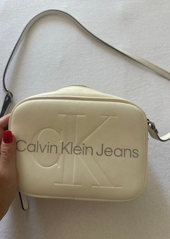 Beden Beyaz Calvin Klein Jeans Kadın Çapraz Çanta