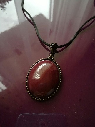 bordo taslı kolye