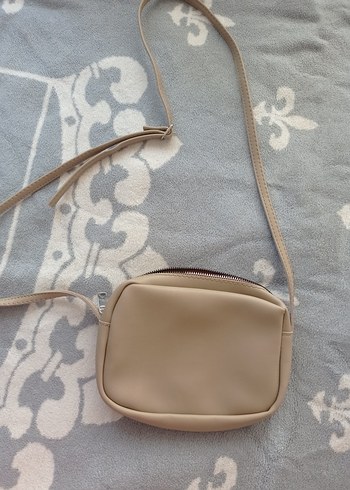 Bej Minimalist Çapraz Çanta