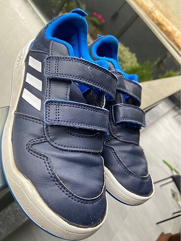 Adidas Orijinal klasik adidas modeli
