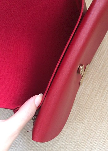 Kilitli Kırmızı Deri Kadın Çanta - Görsel 4