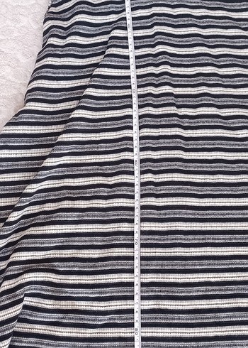 Gri Çizgili V Yaka Midi Elbise - Görsel 8