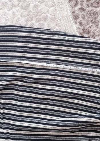 Gri Çizgili V Yaka Midi Elbise - Görsel 5