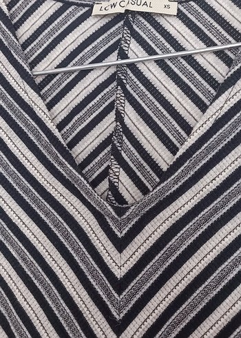 Gri Çizgili V Yaka Midi Elbise - Görsel 6