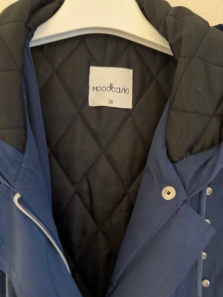 Düğmeli Uzun Lacivert Kadın Yağmurluk - Görsel 3