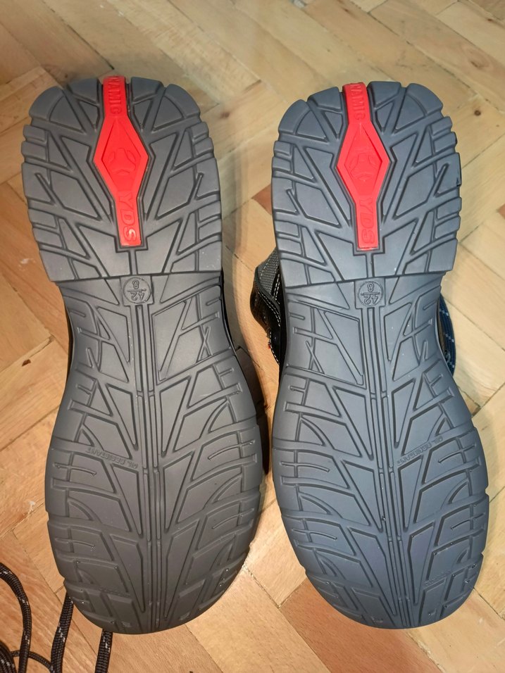 YDS İŞ AYAKKABISI 42 no sıfır Siyah Gri Bağcıklı Erkek Spor Bot - Görsel 4