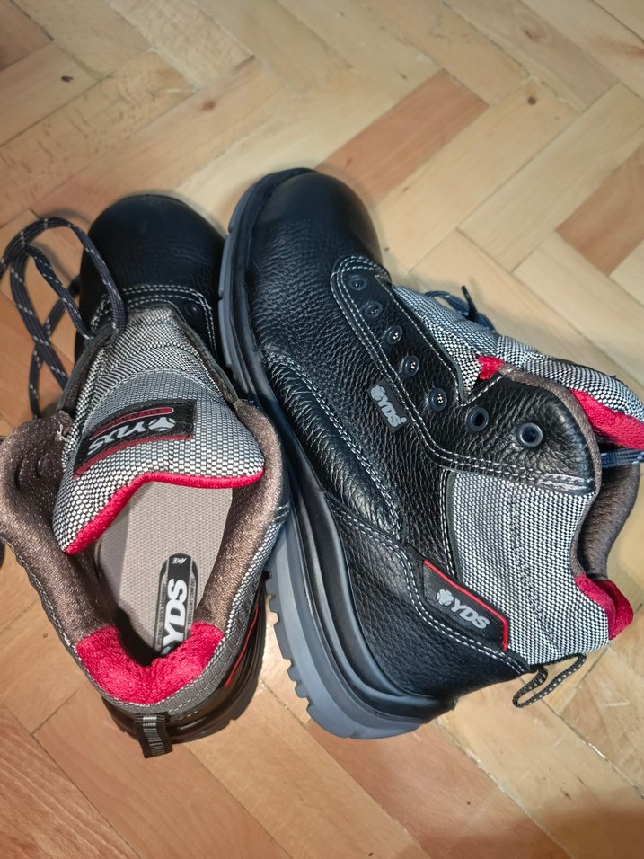 YDS İŞ AYAKKABISI 42 no sıfır Siyah Gri Bağcıklı Erkek Spor Bot - Görsel 2