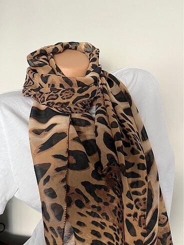 Leopar Desenli Fular