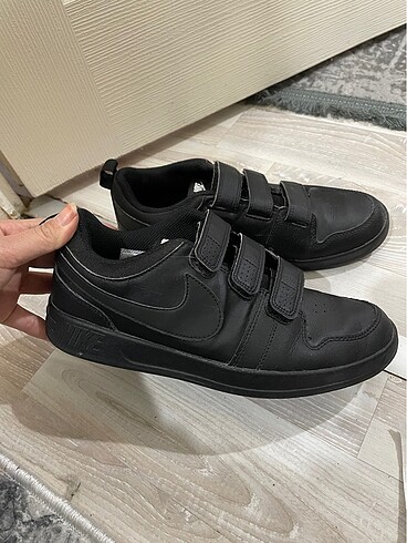 Unisex Nike spor ayakkabısı