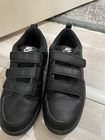 38,5 Beden siyah Renk Unisex Nike spor ayakkabısı