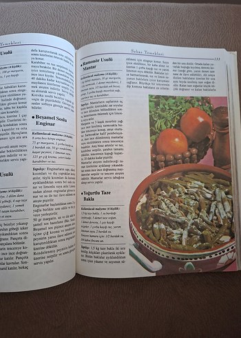Beden Renk Lezzet Sofrası Yemek Kitabı