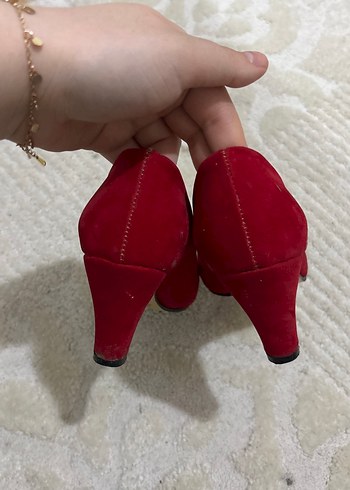 Klasik Kırmızı Süet Stiletto - Görsel 3