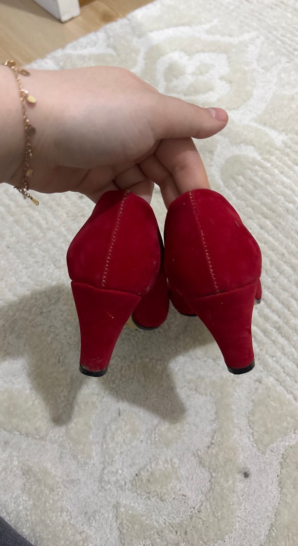 Klasik Kırmızı Süet Stiletto - Görsel 3