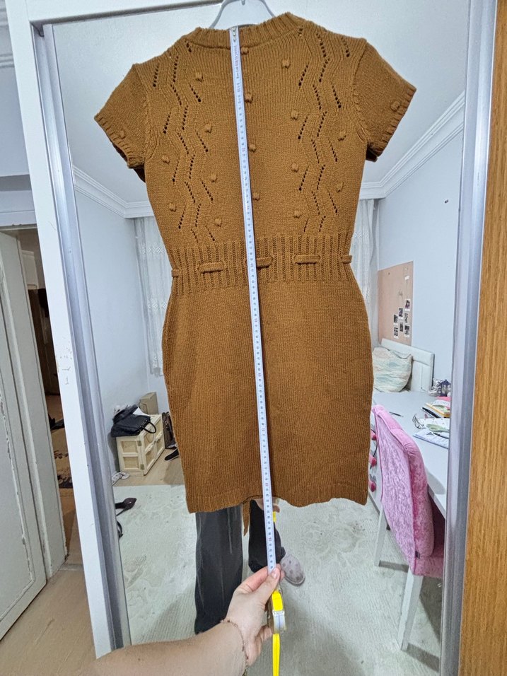 Kısa Kollu Kahverengi Triko Mini Elbise - Görsel 4