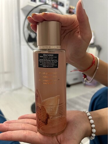 Victoria s Secret Victoria?s secret bare vanilla cashmere