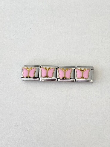 Pembe Kelebek Charm