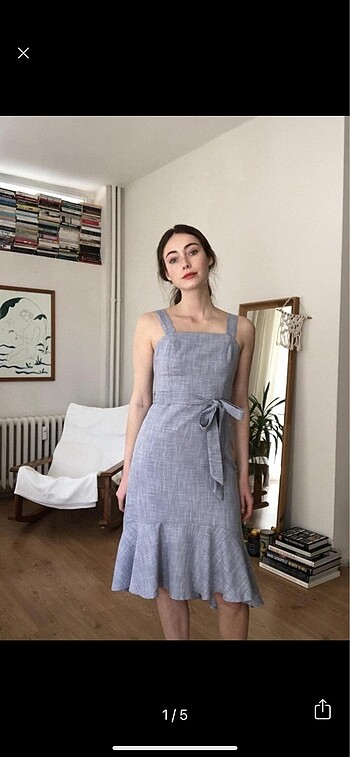 Indigo kuşaklı elbise