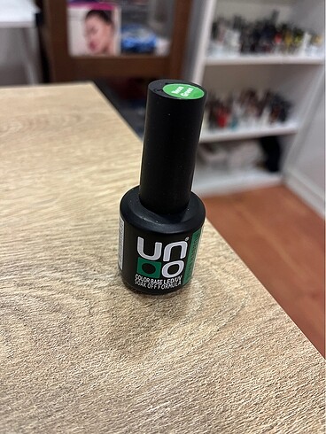 Renkli base coat kalici oje