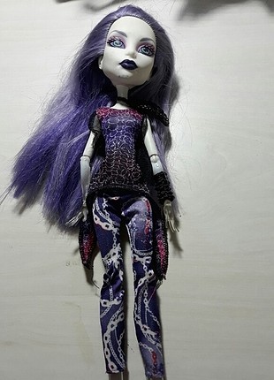 xs Beden monster high