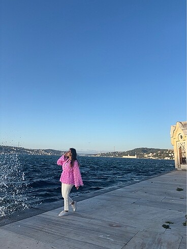 Zara Üç boyutlu hırka