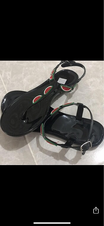 36 Beden siyah Renk Sıfır kullanılmadı