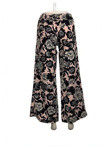 m Beden PreLoved Kumaş Pantolon %70 İndirimli.