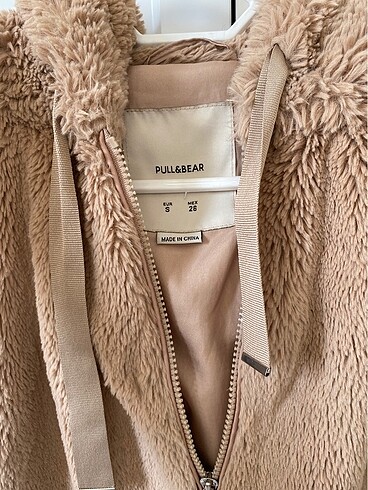 s Beden pull&bear mont