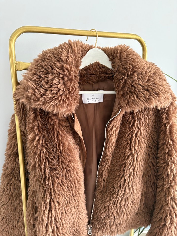 Kahverengi Kısa Kürk Detaylı Kadın Mont - Görsel 2