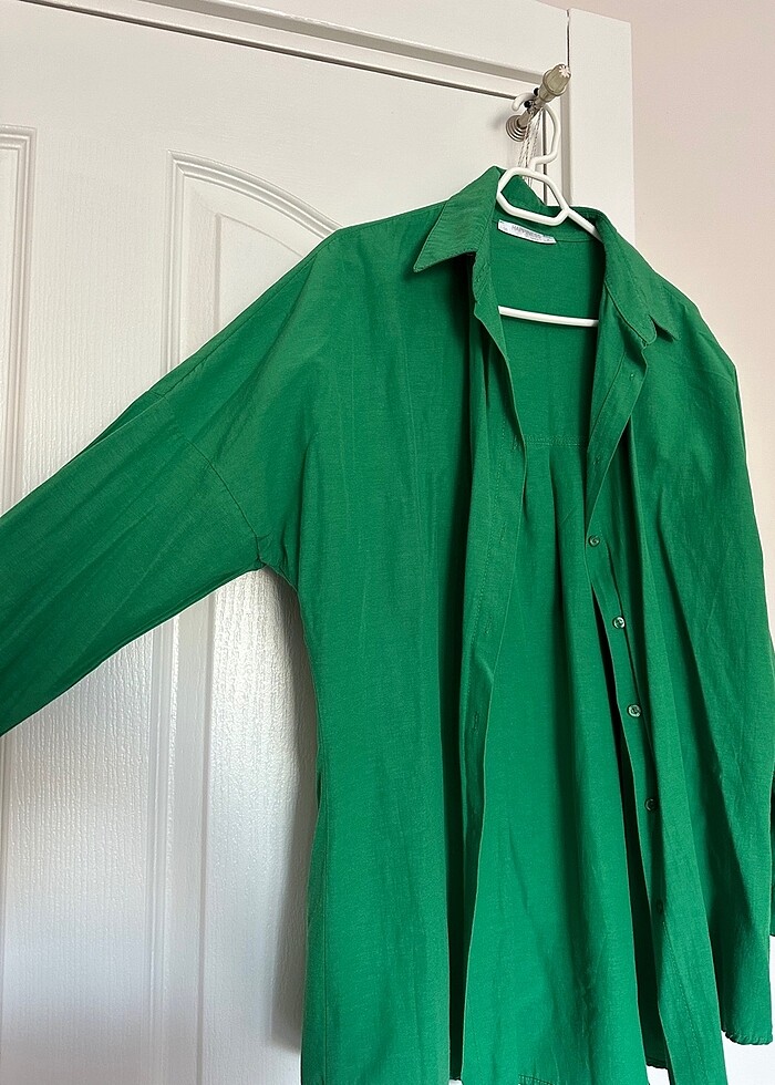 Yeşil oversize gömlek - Görsel 2
