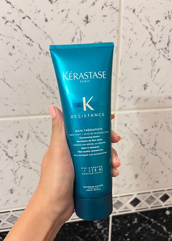 Beden Renk Kérastase Resistance Bain Thérapiste Saç Bakım Şampuanı