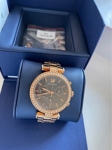 Swarovski saat
