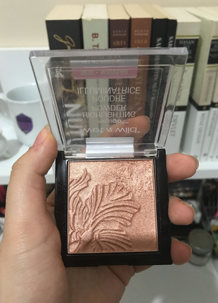 Wet n Wild/Highlighter