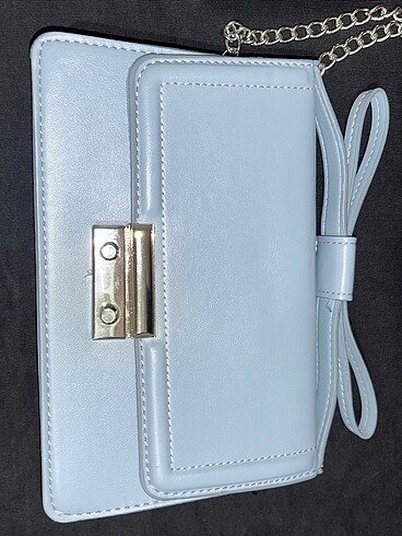  Beden stradivarius omuz çantası