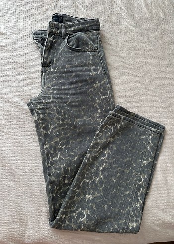 Kadın Gri Yılan Desenli Bol Kesim Kot - Görsel 3