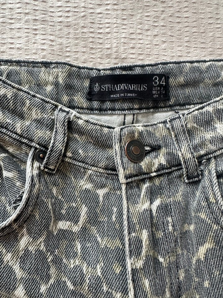 Kadın Gri Yılan Desenli Bol Kesim Kot - Görsel 5