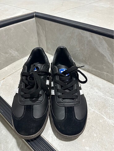 Adidas Siyah adidas