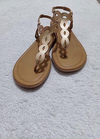 41 Beden altın Renk Deichmann sandalet