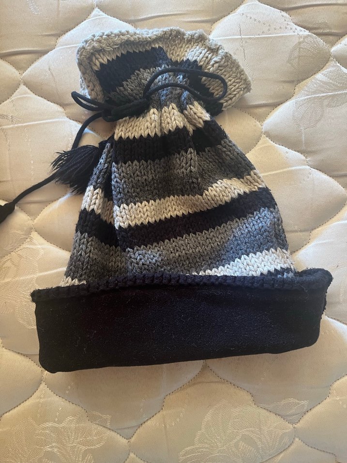 Gri Çizgili Örgü Yün Bere - Görsel 5