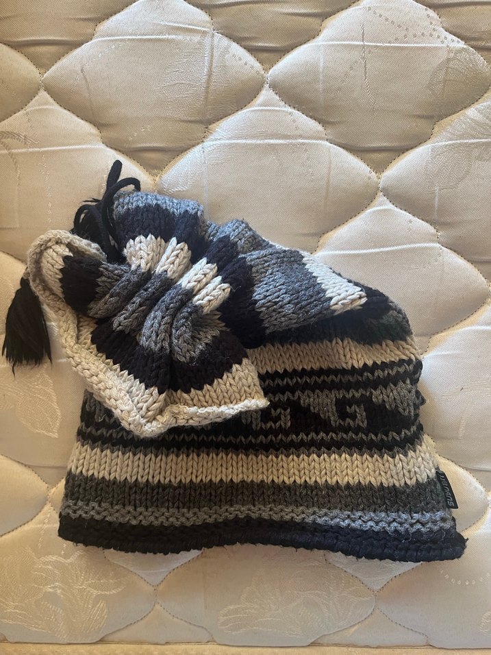 Gri Çizgili Örgü Yün Bere - Görsel 3