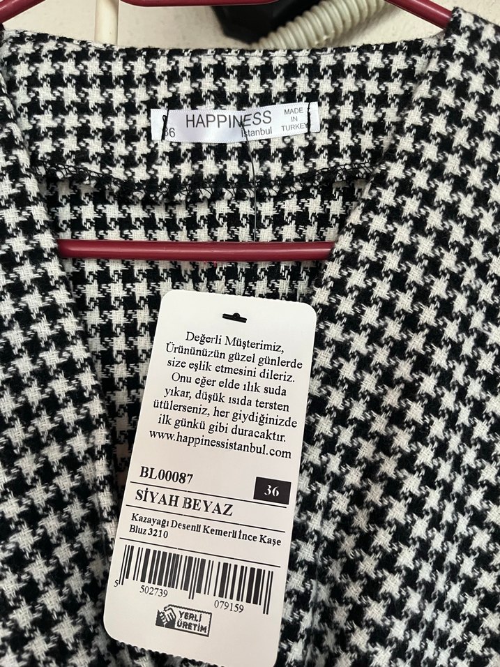 Kazayağı Desenli Kemerli Kruvaze Yaka İnce Kaşe Bluz - Görsel 3