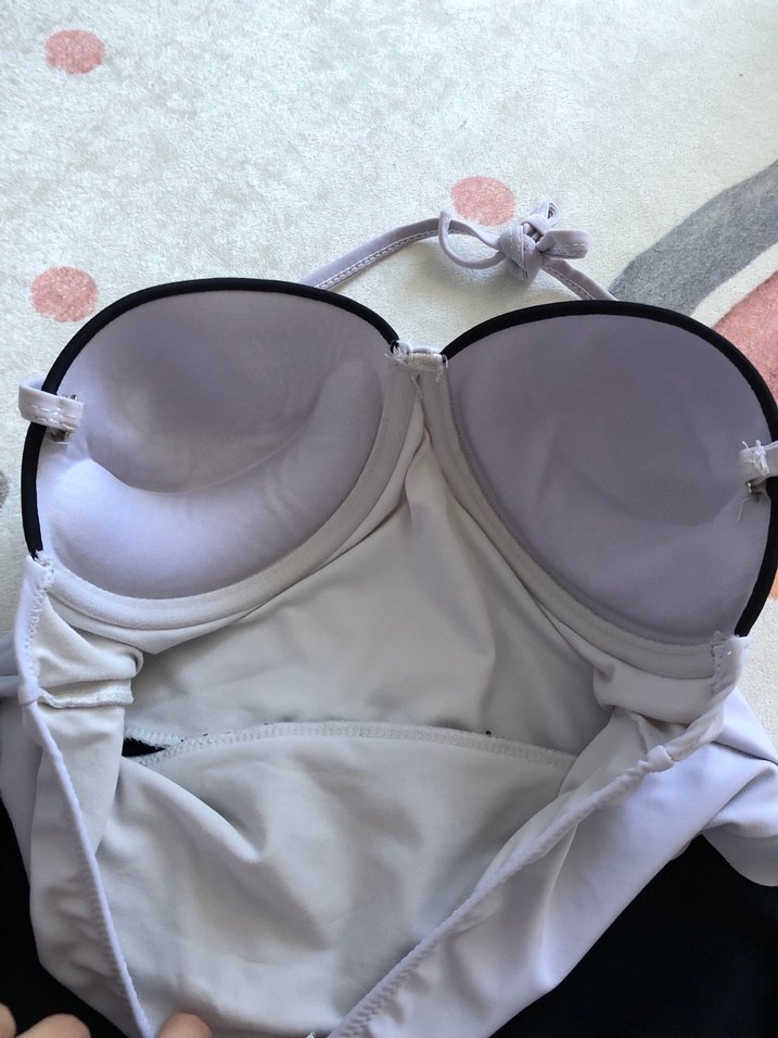 Siyah Beyaz Fırfırlı Kadın Mayo - Görsel 5