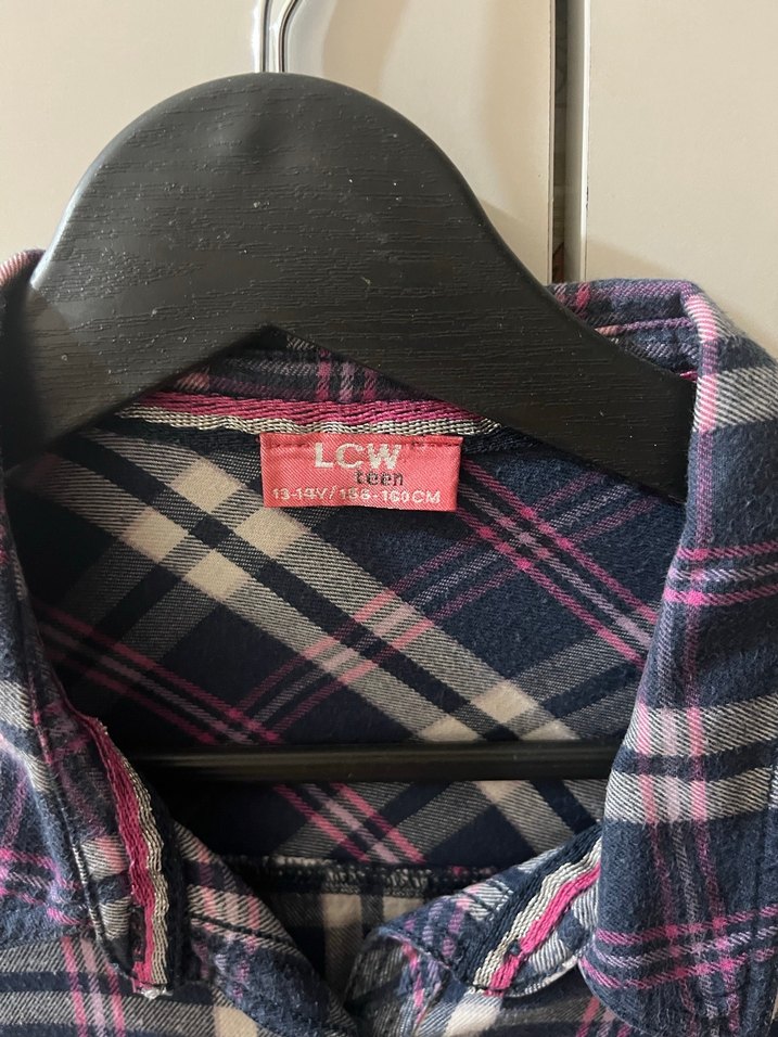 Düğmeli Uzun Kollu Kadın Gömlek - Görsel 2