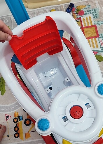 15-36 kg Beden Fisher price ilk arabam