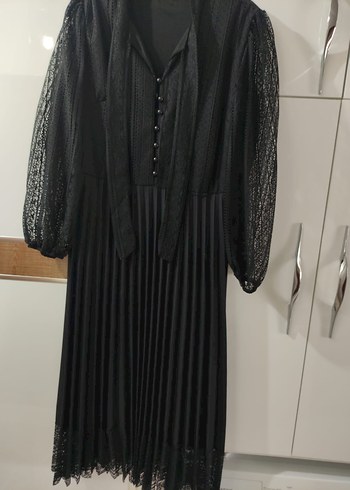 Uzun Kollu Siyah Piliseli Gotik Elbise