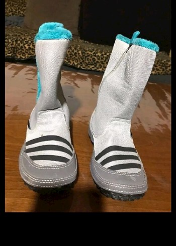 35 Beden Kız Çocuk Zebra Desenli Beyaz Bot