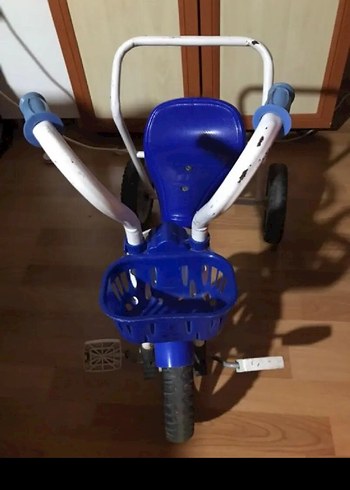 Mavi Üç Tekerlekli Çocuk Bisikleti