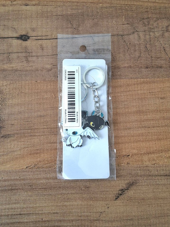 Gecenin Öfkesi ve Işığın Öfkesi Disney Ejderha Anahtarlık 2'li - Görsel 5